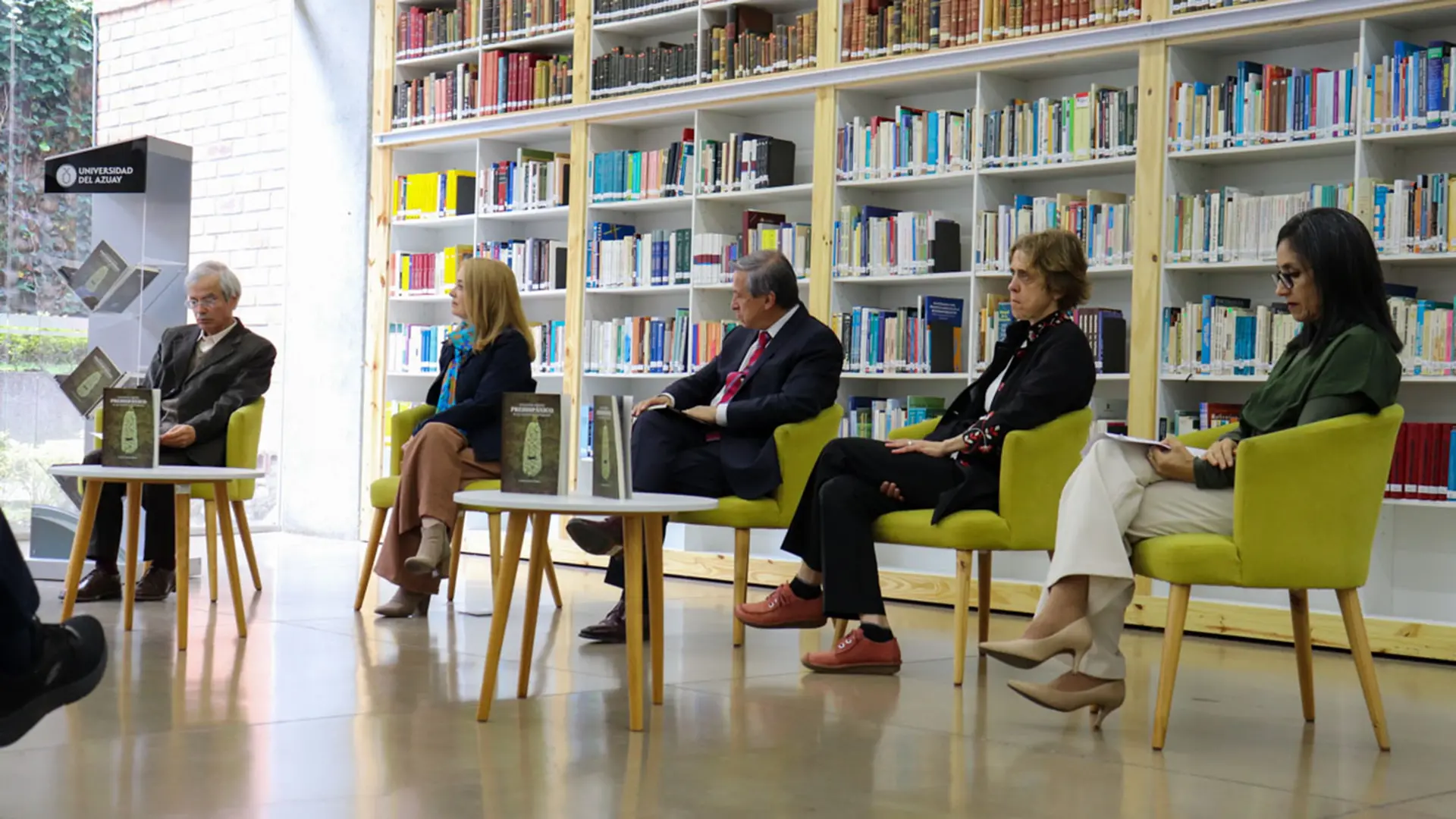 "Juegos de origen prehispánico en el austro ecuatoriano", un libro de Oswaldo Encalada