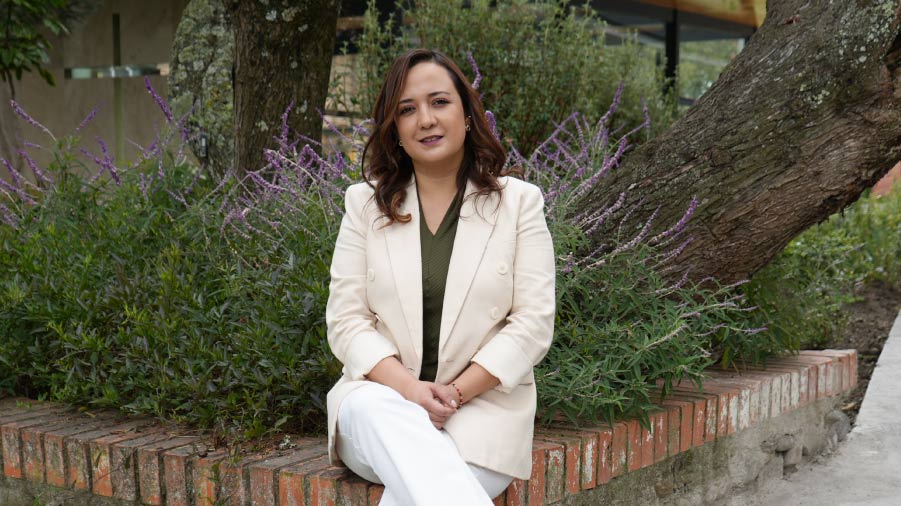 Entrevista Fernanda Coello