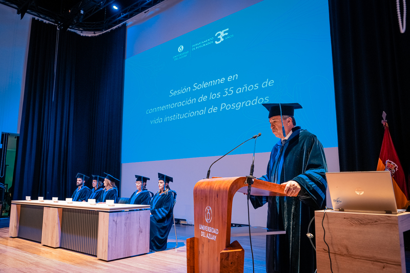 Sesión Solemne 35 años Posgrados