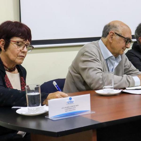  Alessandro Porteli, Ana María Goetschel, Eduardo Kingman