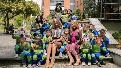 "Tío Raposo y Tío Conejo", un cuento de Paula Martínez