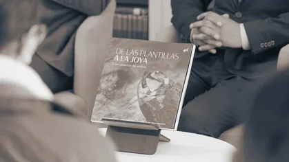 De las plantillas a la joya: presentación del libro