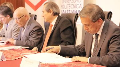 Universidad del Azuay firma convenio para implementación del HUB zona 6 y 7