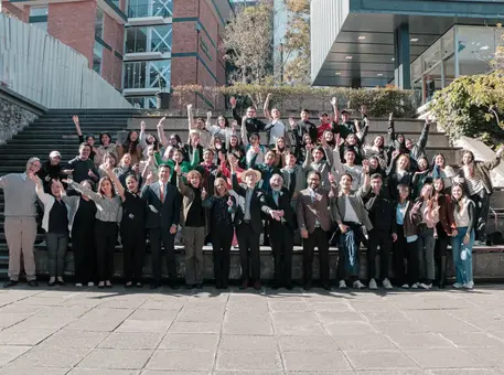 Bienvenida al Prof. Eric Henager 