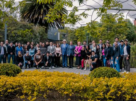 Visita del Embajador de República Checa