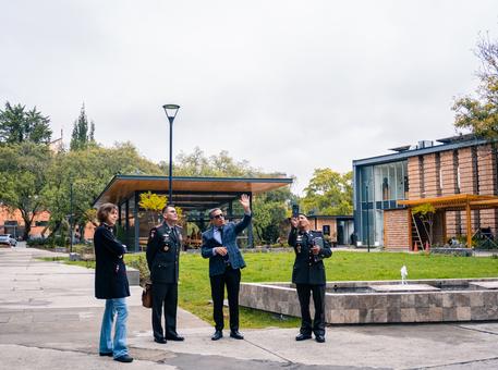 Visita al campus de la Universidad del Azuay