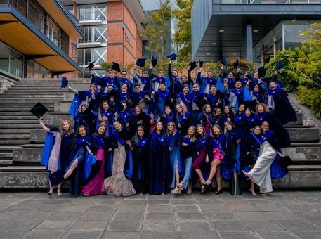 Investidura de la Facultad de Medicina