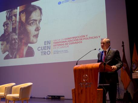 Encuentro Hacia la construcción y territorialización de políticas y sistemas de cuidados en Ecuador