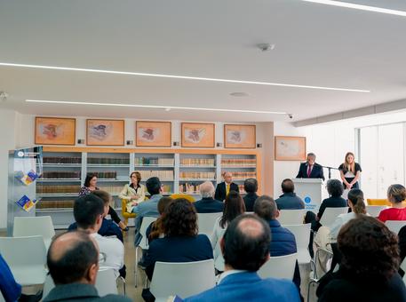 Presentación del libro "La posición del Ecuador en el mundo"