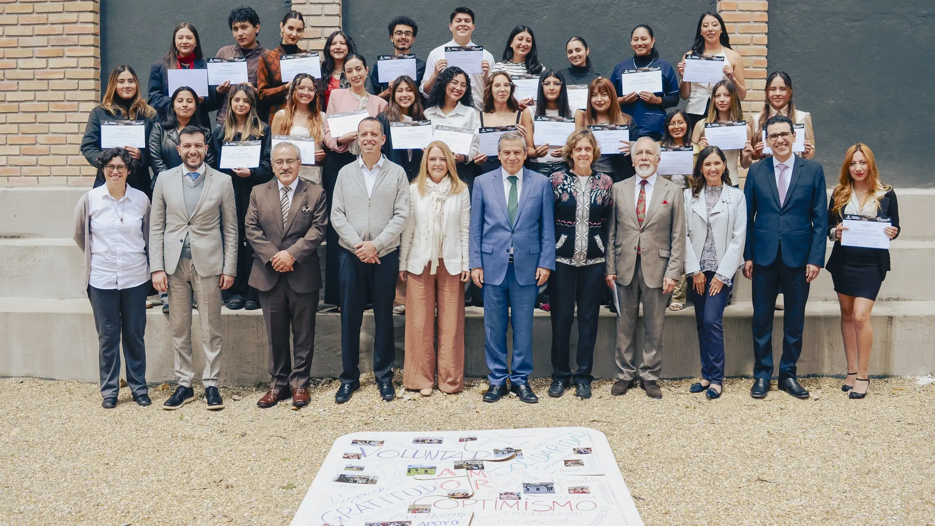 Programa de Liderazgo Social y Voluntariado: entrega de certificados