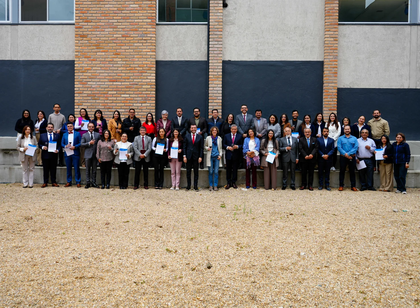 Posesión de profesores y trabajadores ante los órganos de cogobierno
